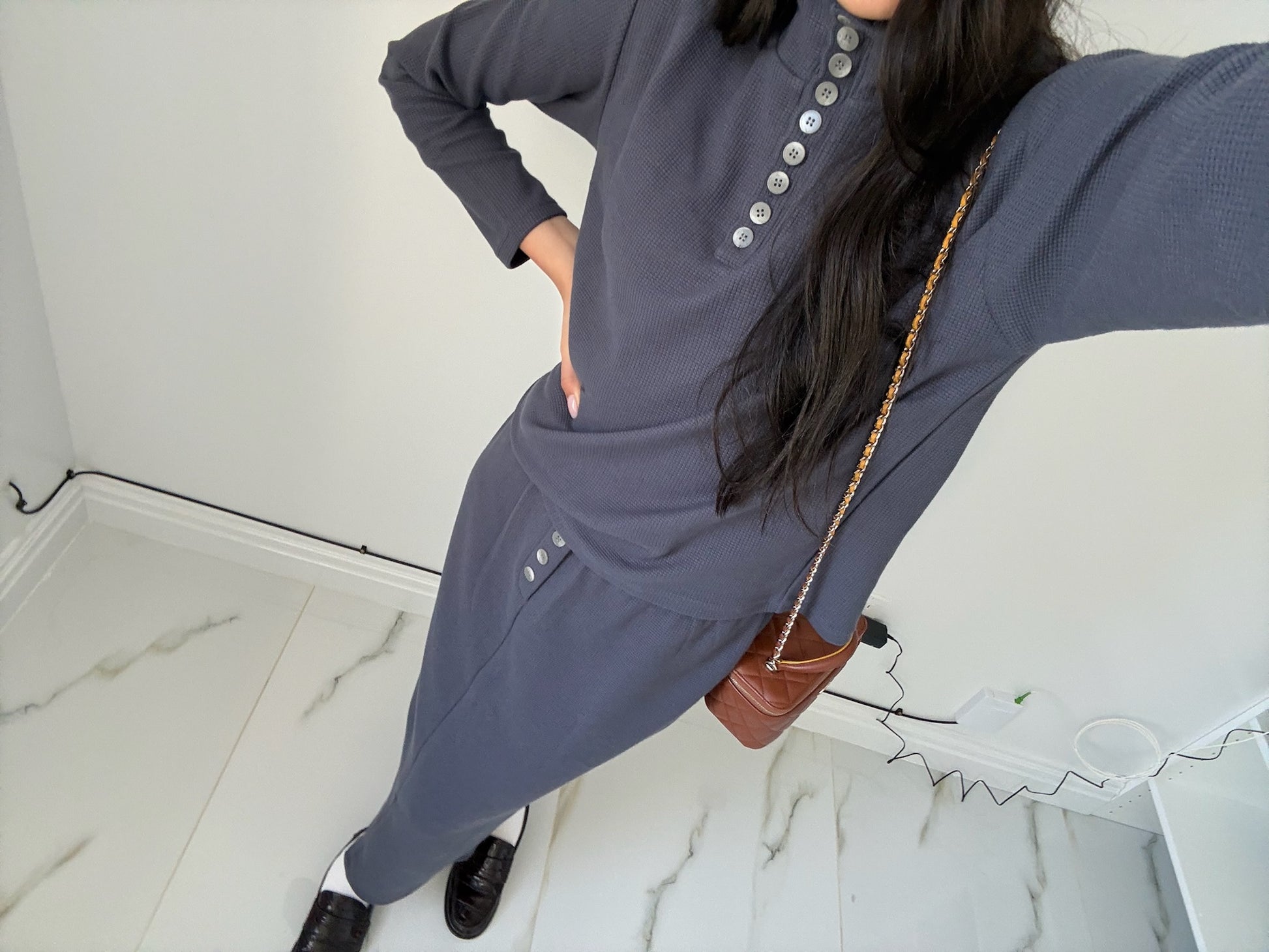 9 button gray/blue waffle set
