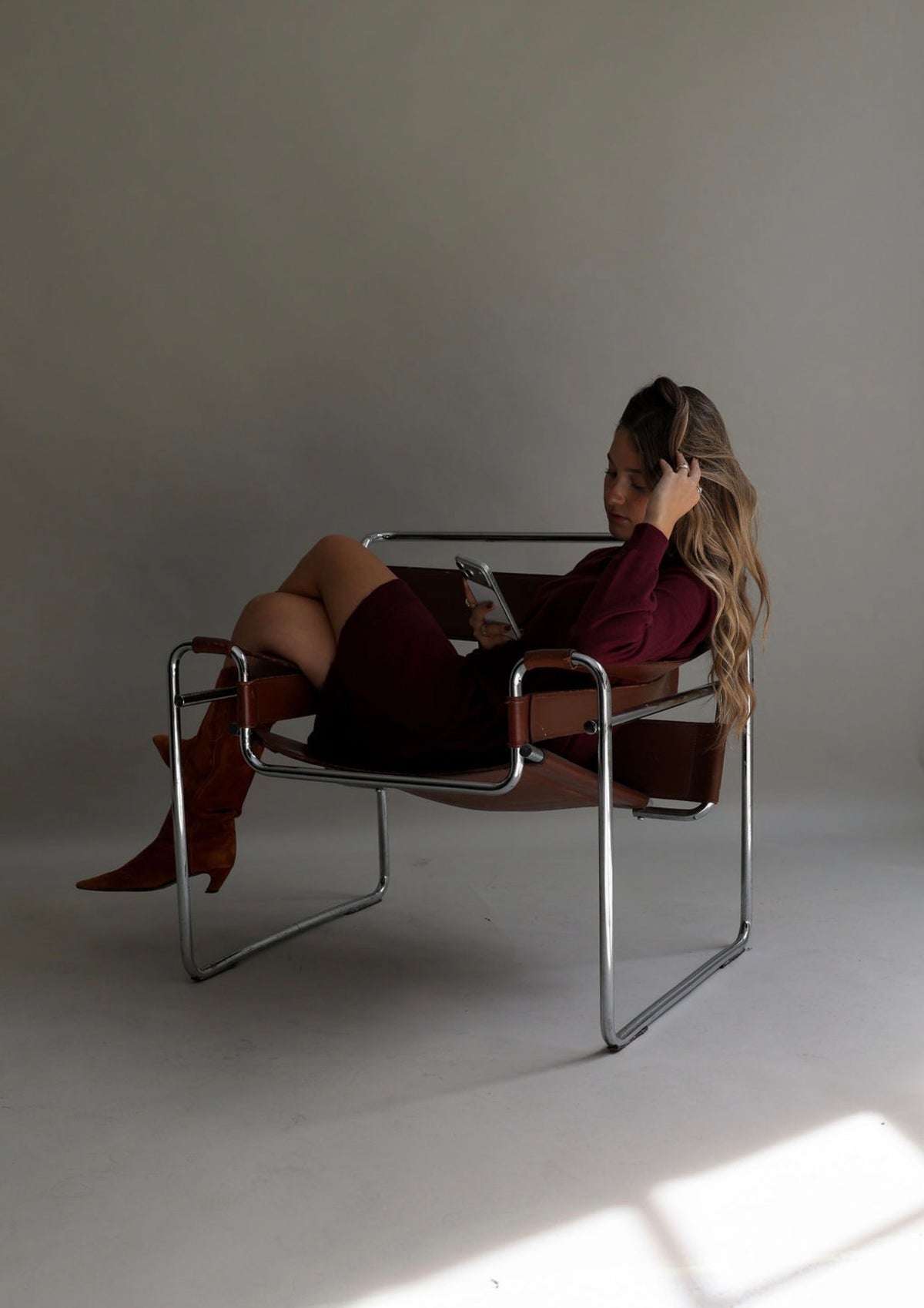 Burgundy solid mini dress