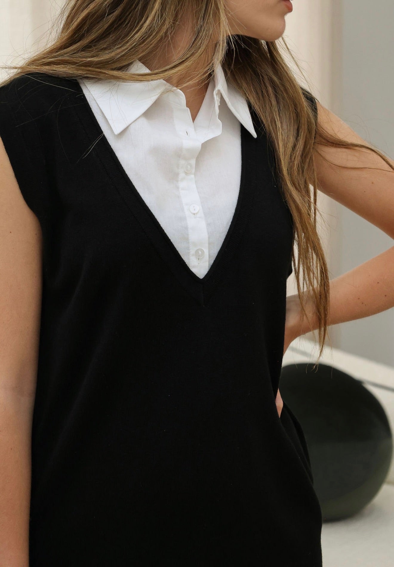 Sleeveless knit mini dress
