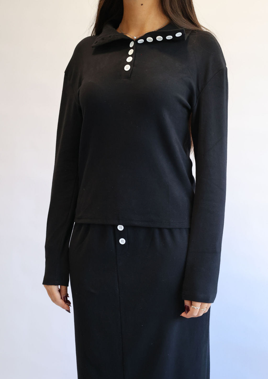 9 button black skirt set